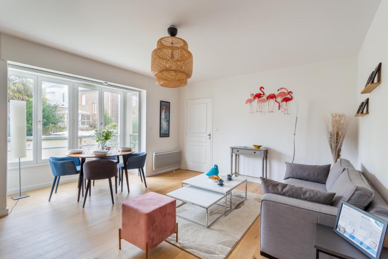 L'Astrolabe Apartamento Dinard Exterior foto